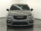 New 2025 Chrysler Pacifica Select image 2
