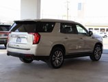 Used 2021 GMC Yukon Denali w/ Denali Premium Package image 5