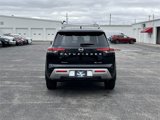 New 2025 Nissan Pathfinder SL image 6