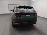 Used 2023 Hyundai Tucson SE image 6