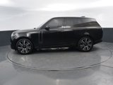 Used 2023 Land Rover Range Rover SE image 2