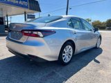 Used 2023 Toyota Camry LE image 5