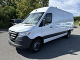 New 2025 Mercedes-Benz Sprinter 4500 image 4