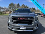 Used 2022 GMC Yukon SLT w/ SLT Luxury Package image 2