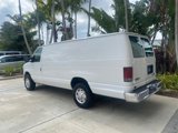 Used 2010 Ford E-350 and Econoline 350 Extended Super Duty image 6