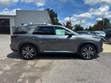 New 2025 Nissan Pathfinder Platinum image 2