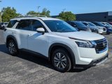 New 2025 Nissan Pathfinder SL image 2