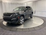 Used 2023 Jeep Grand Cherokee Limited image 3