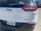Used 2018 Jeep Cherokee Latitude image 4