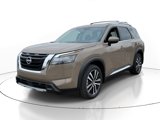 New 2025 Nissan Pathfinder Platinum image 2