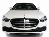 Used 2022 Mercedes-Benz S 580 4MATIC Sedan image 2