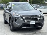 Used 2024 Nissan Rogue Platinum w/ Platinum Premium Package image 2