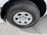 Used 2009 Nissan Frontier SE w/ Power Pkg image 2