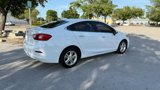 Used 2018 Chevrolet Cruze LT w/ Convenience Package image 6