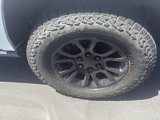 Used 2018 Cadillac Escalade ESV Premium Luxury image 4