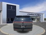 New 2025 Lincoln Navigator L Reserve image 5