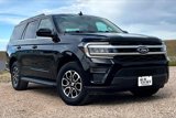 Used 2024 Ford Expedition XLT image 3