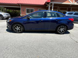Used 2017 Ford Focus SEL image 2