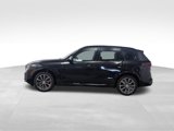 New 2026 BMW X5 M60i image 3