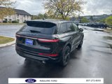 New 2025 Lincoln Corsair AWD image 5