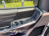 New 2025 Ford F250 4x4 Crew Cab Super Duty image 5