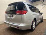 Used 2022 Chrysler Voyager LX image 2