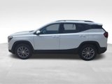 Used 2024 GMC Terrain SLT image 2