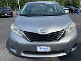 Used 2011 Toyota Sienna LE image 2