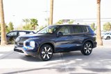 New 2025 Mitsubishi Outlander SE image 4
