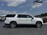 New 2025 Chevrolet Suburban High Country image 4