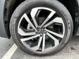 Used 2021 Volkswagen Atlas SEL Premium image 3