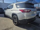 Used 2021 Chevrolet Traverse LT image 3