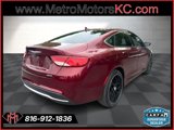 Used 2017 Chrysler 200 Limited Platinum image 5