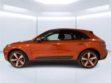 Used 2022 Porsche Macan image 2