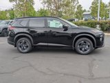 New 2025 Nissan Rogue SV image 4