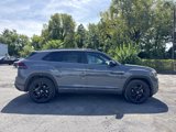 New 2026 Volkswagen Atlas Cross Sport SEL R-Line image 4