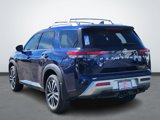 New 2025 Nissan Pathfinder Platinum image 3