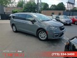 New 2025 Chrysler Pacifica Select image 3