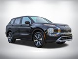 New 2025 Mitsubishi Outlander SE image 2