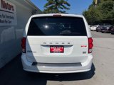 Used 2017 Dodge Grand Caravan SXT image 6