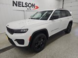 New 2025 Jeep Grand Cherokee Altitude image 4