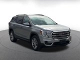 Used 2024 GMC Terrain SLT image 3
