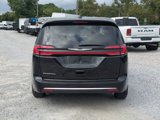 New 2026 Chrysler Pacifica Select image 4