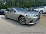 Used 2024 Lexus LS 500 w/ Interior Upgrade Package image 4