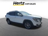 Used 2024 GMC Terrain SLT image 2