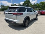 Certified 2022 Nissan Pathfinder SV image 3