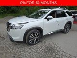 New 2025 Nissan Pathfinder Platinum image 1