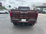 Used 2024 GMC Sierra 2500 Denali Ultimate image 3