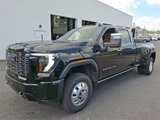 New 2025 GMC Sierra 3500 Denali Ultimate image 2