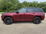 New 2025 Jeep Grand Cherokee Summit image 2